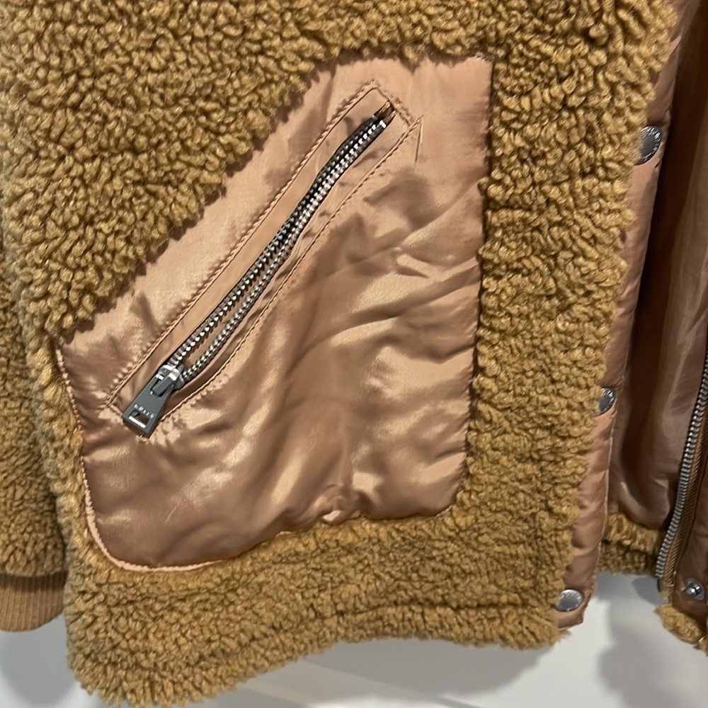 Levi’s Teddy Bear Jacket - image 3